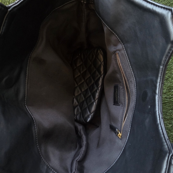 Yves Saint Laurent Black Quilted Tote with Gold Logo - Copy - Picture 13 of 16